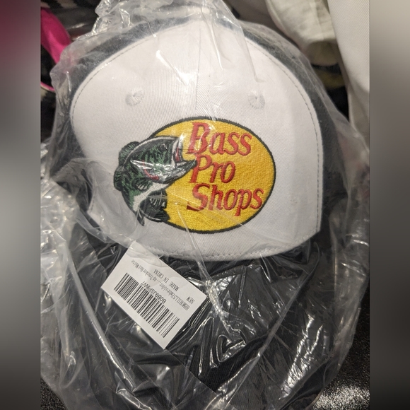 Bass Pro Shops Snap Back Trucker Hat - Picture 2 of 5